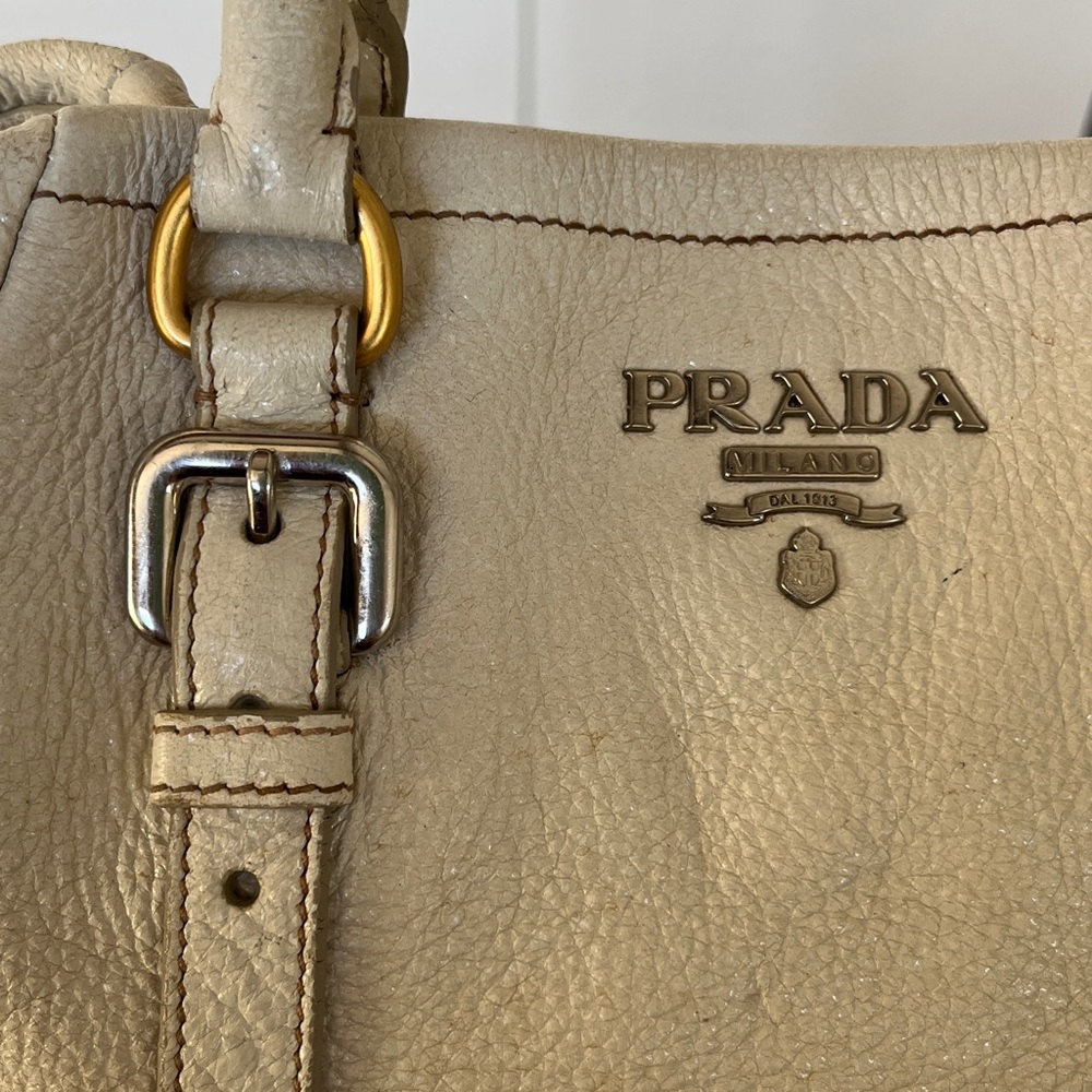 Prada RARE 2-way Tote Bag with Gold AND Silver Hardware & Expandable Section - Picture 3 of 10